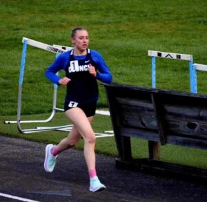 Run Ella Run: Lawmakers send letter to VHSL backing Council High School track athlete on sidelines