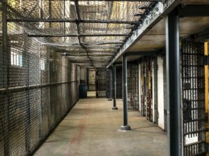 Juvenile gets 10 years for attempted murder of gas station clerk