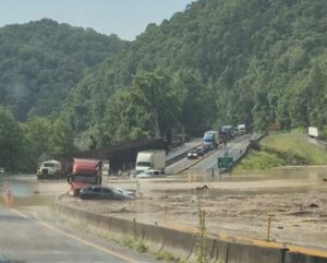 Rockslide repair causes TDOT to shut down portion of I-40 for two weeks